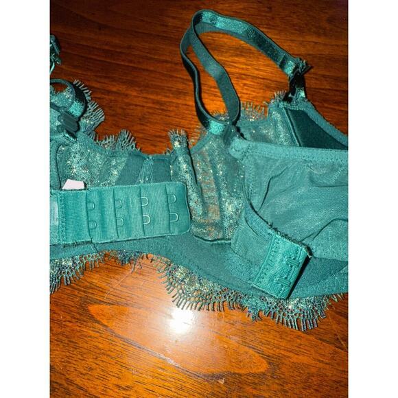 VICTORIAS SECRET DREAM ANGELS PUSH UP BRA SIZE 32C - Picture 4 of 6